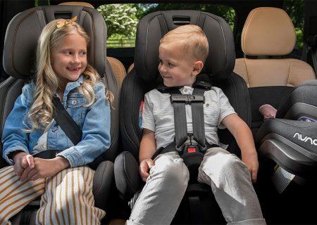 در فصل گرم چه چیزهایی را نباید در خودرو نگه داریم؟